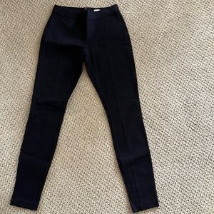 JCrew pant. Size 4R. Skinny/ stretch. Black.